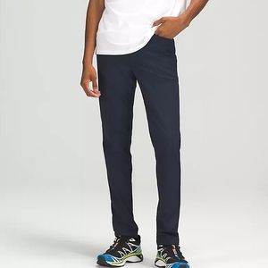 Lululemon mens ABC slim-fit warpstream Navy pants size 33/34